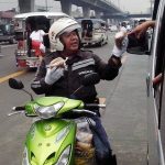 Traffic Enforcer Takes ‘Sideline Job’ by Selling Bibingka and Kakanin