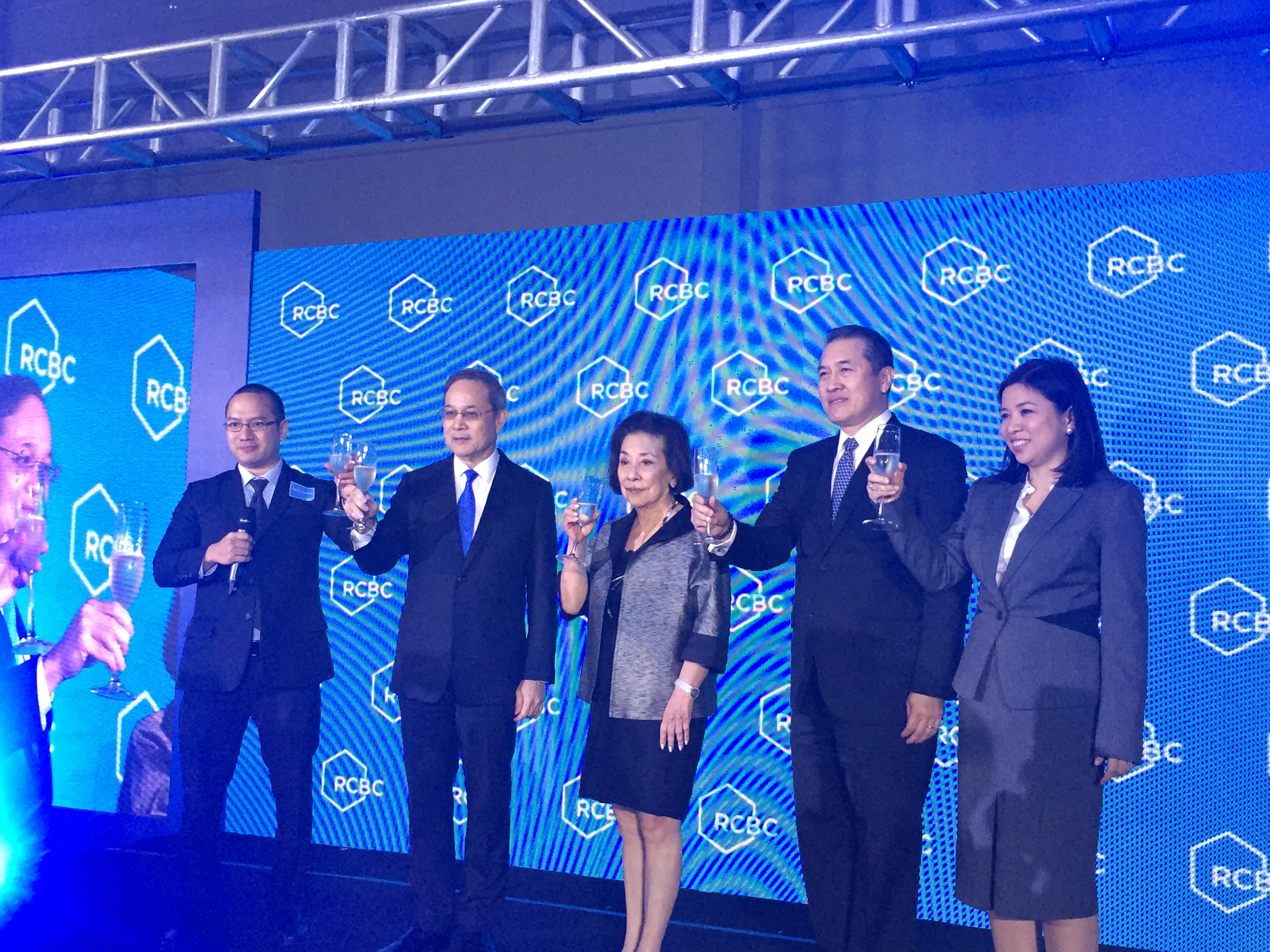 RCBC unveils new logo