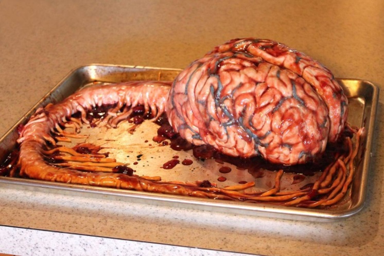 Artist creates creepy and realistic cakes